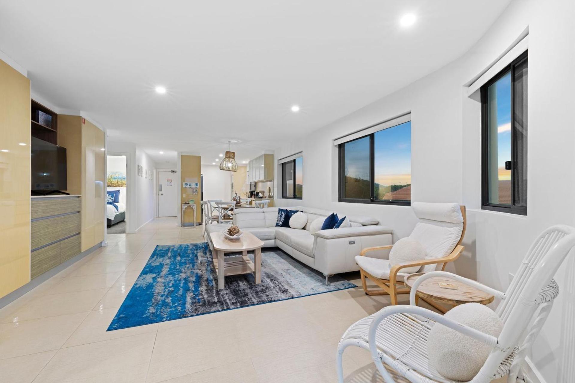 Shoreline 9 Penthouse With Ocean Views 헤이스팅스 포인트 외부 사진